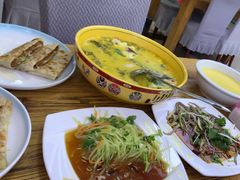 -溢心园香河肉饼总店