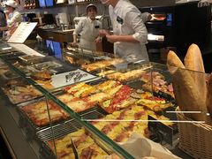 -星巴克(港汇1号办公楼店)