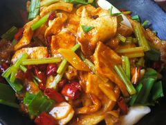 干锅千页豆腐-嘉丰湘菜馆(芳群园店)