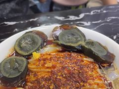 -何老二卤汁凉粉