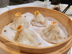 蟹粉小笼包-新吉士·上海菜(浦东LCM置汇旭辉店)