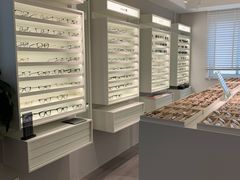-目艮眼镜SHOWROOM(品牌集合店)