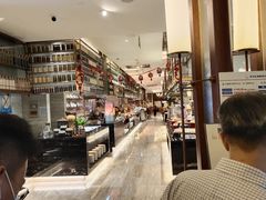 -东方红海鲜百汇(国际大厦店)