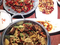 -川人百味·水煮活鱼(赛罕万达店)