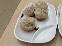 -小杨生煎(金山百联购物中心3楼店)