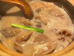 野藕炖龙骨-吃饭皇帝大土家民族菜(正大广场店)