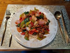 -迪拜杭州风味音乐餐厅(杭州首店 湖滨步行街店)
