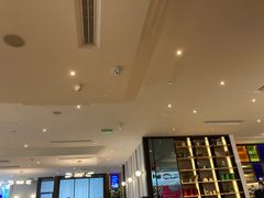 -港丽餐厅(高德置地店)