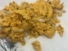 银鱼炒土鸡蛋-蟹天蟹地农家菜·阳澄湖大闸蟹(浅水湾店)