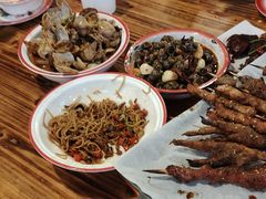 -冶建镜子·老南昌大排档·江西虾王(总店)