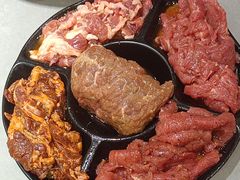 -啊美丽炭火烤肉(滑翔一店)
