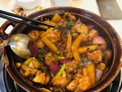 -胡须佬鸡煲四季火锅(龙珠大道店)