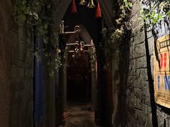 -屋有岛沉浸游戏旗舰店(中山公园店)