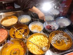 -八一路好吃街(雨田商务大厦店)