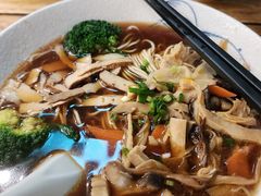 -囿面传统制面馆(中央路店)