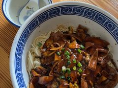 蛤蜊猪肝面-沪西老弄堂面馆(定西路店)