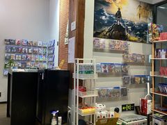 -扑水电玩·PS·Switch·桌游(湖大店)