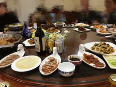 -大鸭梨烤鸭店(金顶街店)