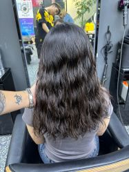 -藤野造型专业烫染接发