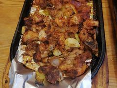 东镇老味道烤鸡块-老东镇啤酒屋海鲜加工·蒸汽海鲜·海鲜烧烤(台东店)