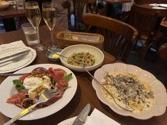 -Bistro Les Lilas丁香花小酒馆