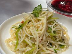 凉拌莲藕丝-小河盐帮·私家菜·烤鸭(三元桥·霄云路店)