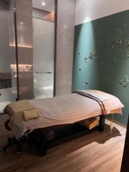 点击看大图 -云之憩科技美肤SPA