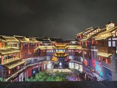 -磁器口古镇