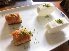 -MADO冰淇淋咖啡馆(淘金店)