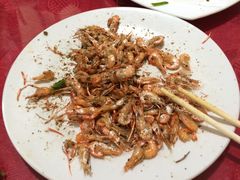 -溢心园香河肉饼总店
