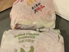 板烧鸡腿汉堡-麦当劳(龙阳路店)