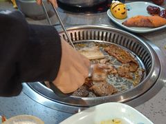 -金滏山烤肉·海鲜·火锅自助餐厅(襄阳万达店)
