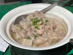 香芋蒸排骨-费大厨辣椒炒肉(太平老街店)