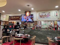 大堂-烧哥美蛙肥肠鱼火锅·十五年社区店