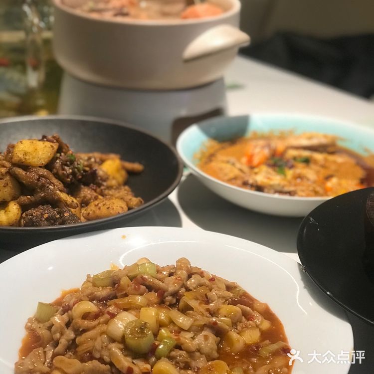 打卡武昌区排名第一🏆的川菜｜真的很费饭[笑哭]