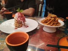 -乡村馕坑肉·烧烤·新疆菜·本地人更爱吃(阿勒泰首店)