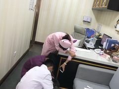 -宠爱国际动物医院· 猫科· 外科·中兽医(长白店)