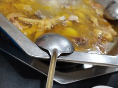 点杀酸菜鸡-御鼎田园鸡(伴山名都店)