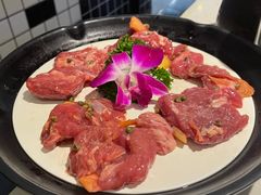 -三不牛腩(宾虹路店)