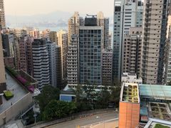 -香港大学