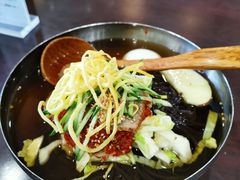 -服务大楼冷面(延大店)