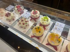 -花花卷卷·鲜食蛋糕(静安久光百货店)