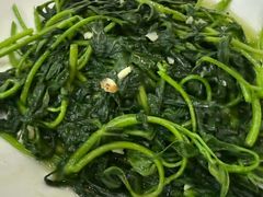 炒番薯叶-南沙辉记烧鸡·荔枝木炭火吊烧(旧镇店)