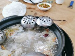 -濠轩阁特色生蚝火锅(水湾路店)