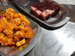 -马路牙子地桌烤肉(工体店)