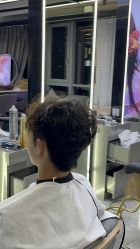 -藤野造型烫发染发