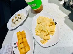 -鱼酷活鱼烤鱼(环球港月光漫游店)
