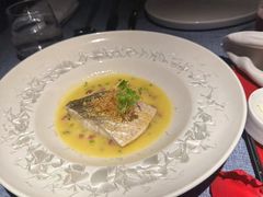 -弦月窗LUNETTE BY AMANDA(复兴路店)