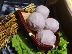 飞鱼籽墨鱼滑-湊湊火锅·茶憩(上海合生汇店)