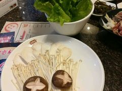 -韩宫宴炭火烤肉(中商世界里店)